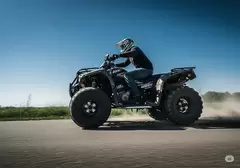 Quadriciclo: Veículo automotor de 4 rodas com capacidade de enfrentar terrenos variados - 1