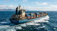 Navio: Embarcação de grande porte, projetada para navegar em oceanos, mares ou grandes rios - 1